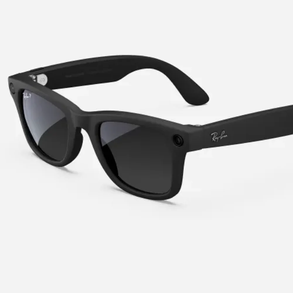 Ray-Ban Meta Wayfarer matte black sunglasses