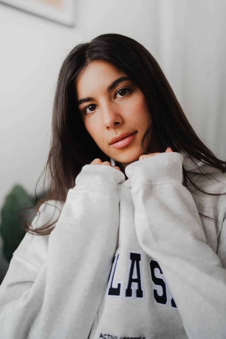 Close portrait of a woman
