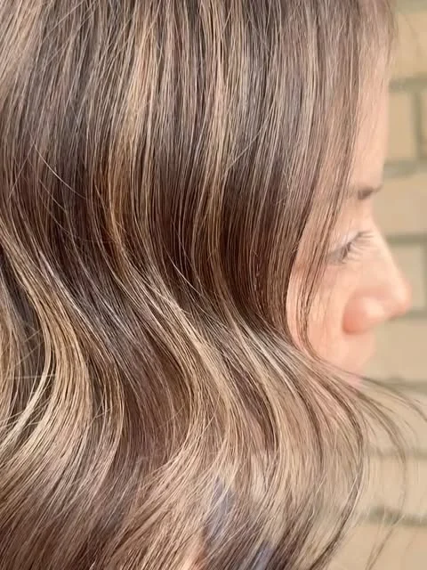 Soft grey blend with cool beige dimension and a brighter face frame