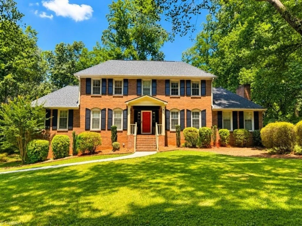 Exterior of 3800 Tangle Oak Drive in Clemmons, North Carolina